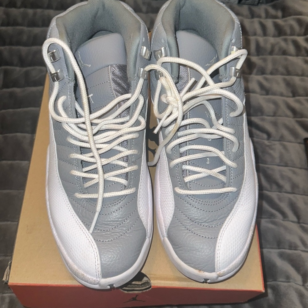 Air Jordan Retro 12